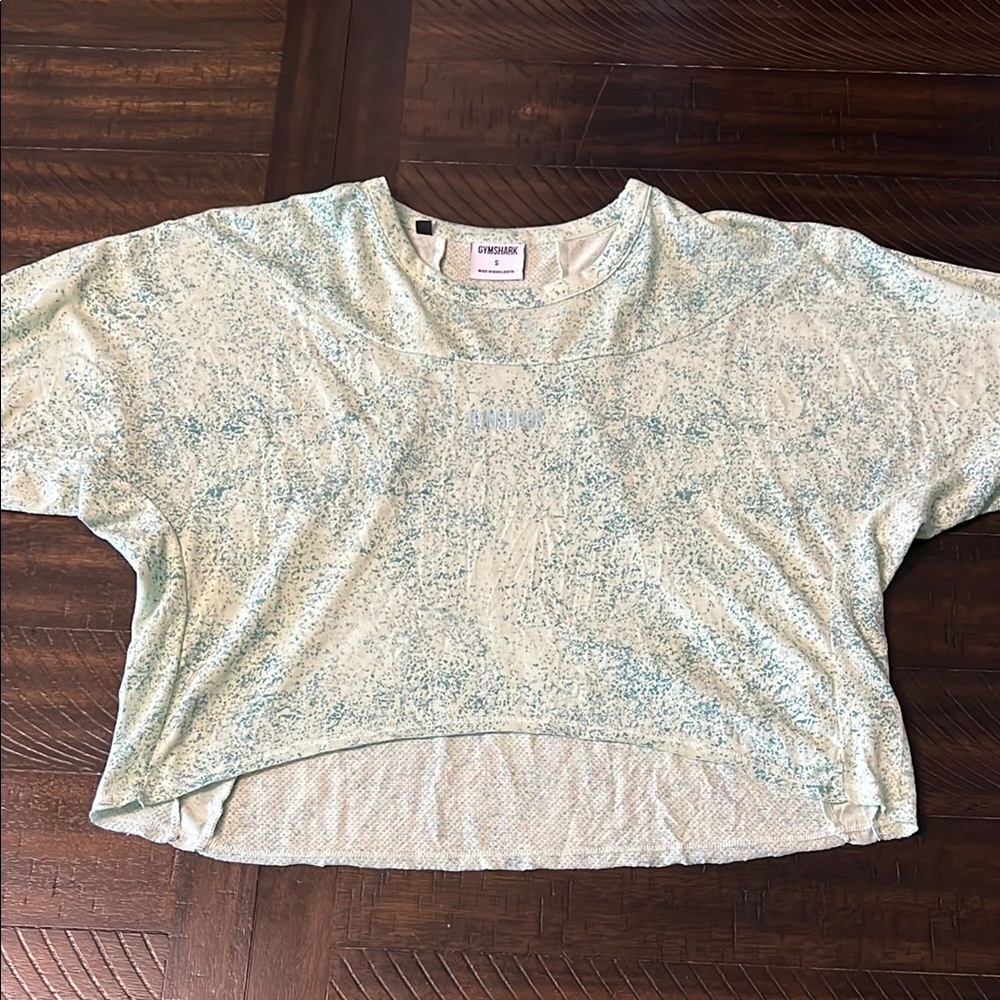 Gymshark Green and Blue Boxy Crop T-Shirt